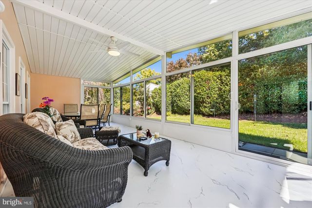 9013 WANDERING TRAIL DR, Potomac, MD 20854