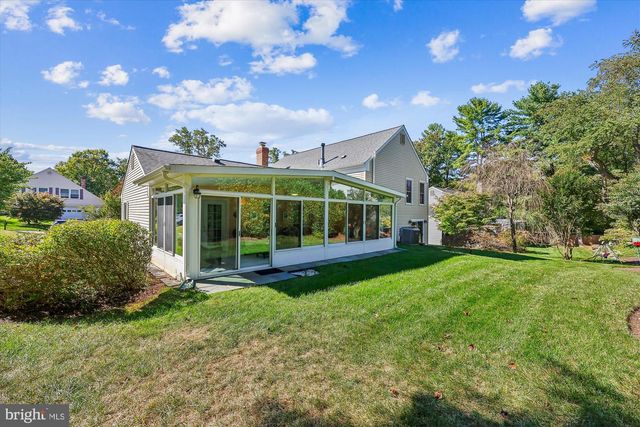 9013 WANDERING TRAIL DR, Potomac, MD 20854