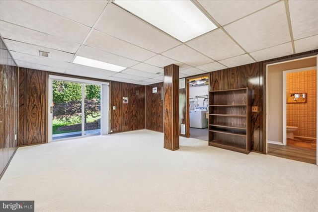 9013 WANDERING TRAIL DR, Potomac, MD 20854