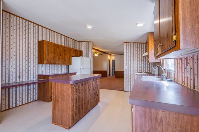 228 Shasteen Ridge Rd, Lynchburg, TN 37352