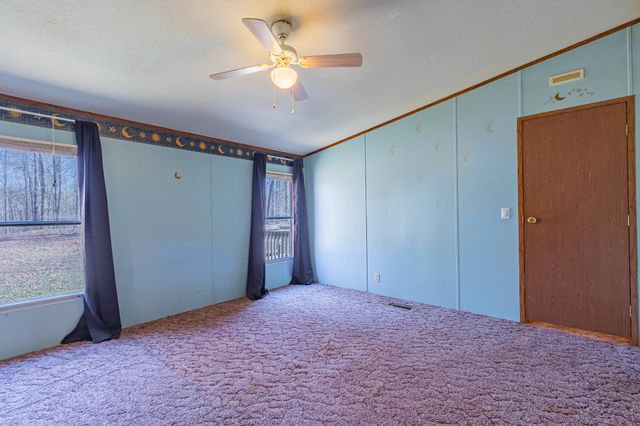 228 Shasteen Ridge Rd, Lynchburg, TN 37352