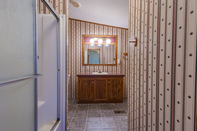 228 Shasteen Ridge Rd, Lynchburg, TN 37352