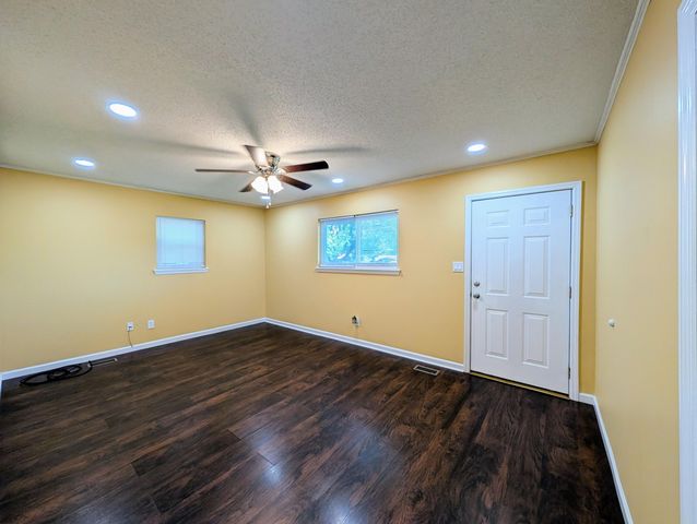 125 NE Dixie Drive NE, Cleveland, TN 37323