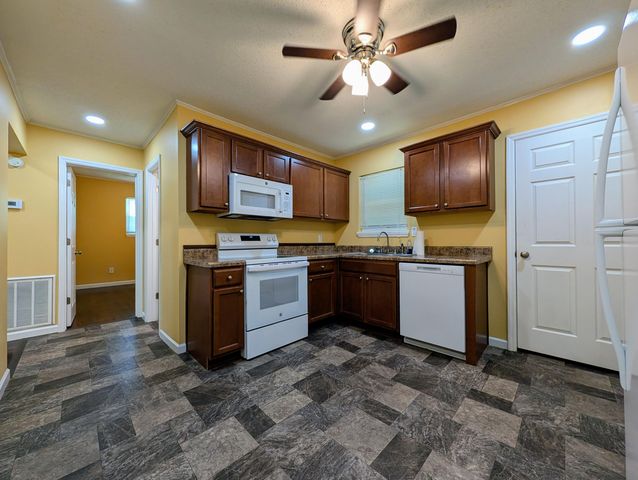 125 NE Dixie Drive NE, Cleveland, TN 37323
