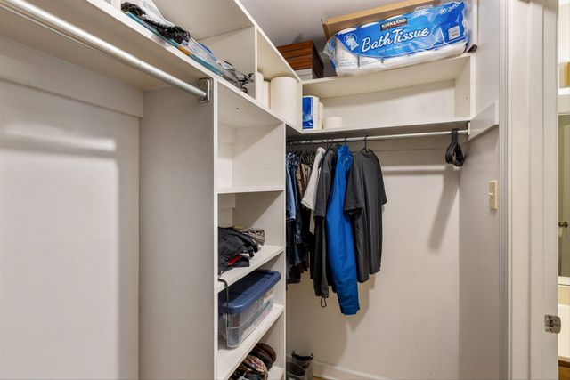 109 N Main St Apt 612, Memphis, TN 38103