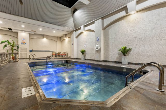 109 N Main St Apt 612, Memphis, TN 38103