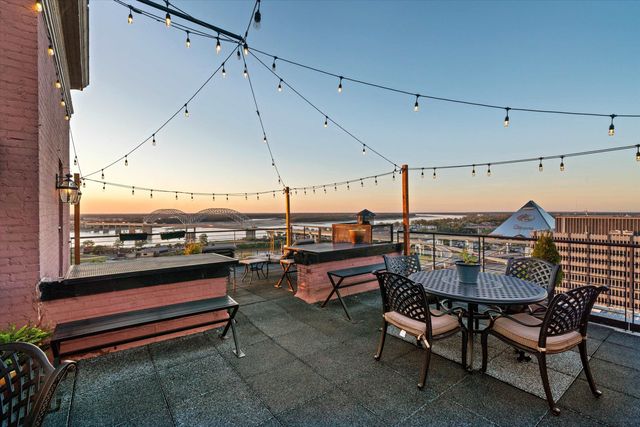 109 N Main St Apt 612, Memphis, TN 38103