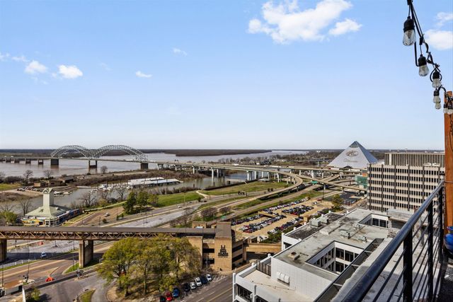 109 N Main St Apt 612, Memphis, TN 38103