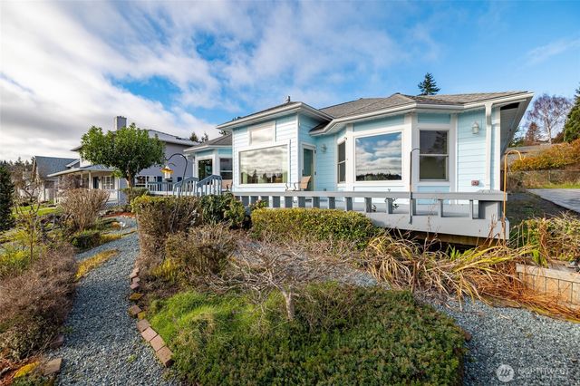 802 NW Krueger Street, Coupeville, WA 98239