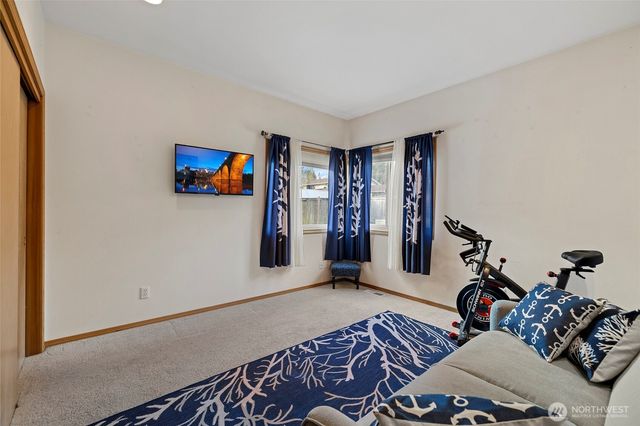 802 NW Krueger Street, Coupeville, WA 98239