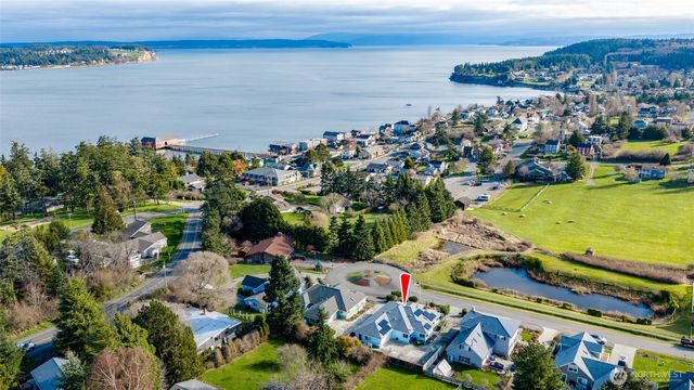 802 NW Krueger Street, Coupeville, WA 98239