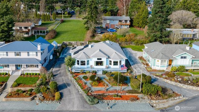 802 NW Krueger Street, Coupeville, WA 98239