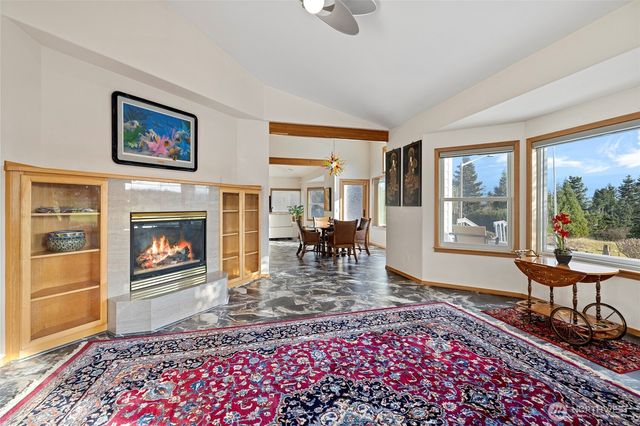 802 NW Krueger Street, Coupeville, WA 98239