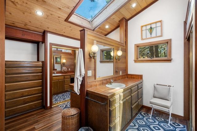 138 Tiger Tail Road, Olympic Valley, CA 96146