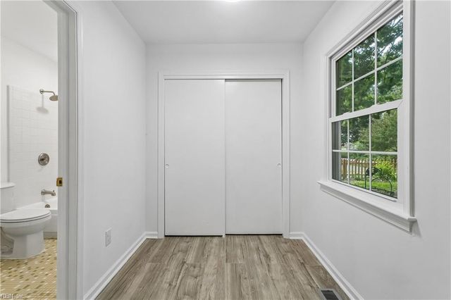 682 Village Green PW, Newport News, VA 23602