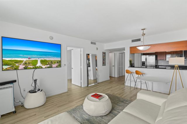 1800 N Bayshore Drive 3802, Miami, FL 33132