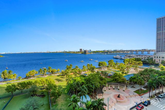 1800 N Bayshore Drive 3802, Miami, FL 33132