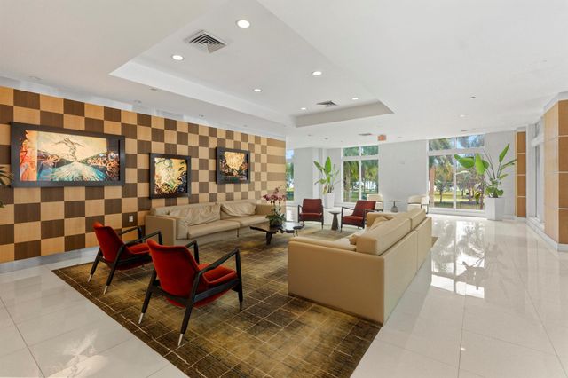 1800 N Bayshore Drive 3802, Miami, FL 33132