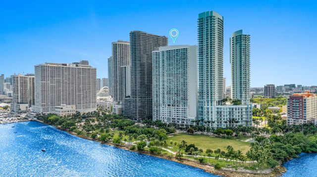 1800 N Bayshore Drive 3802, Miami, FL 33132
