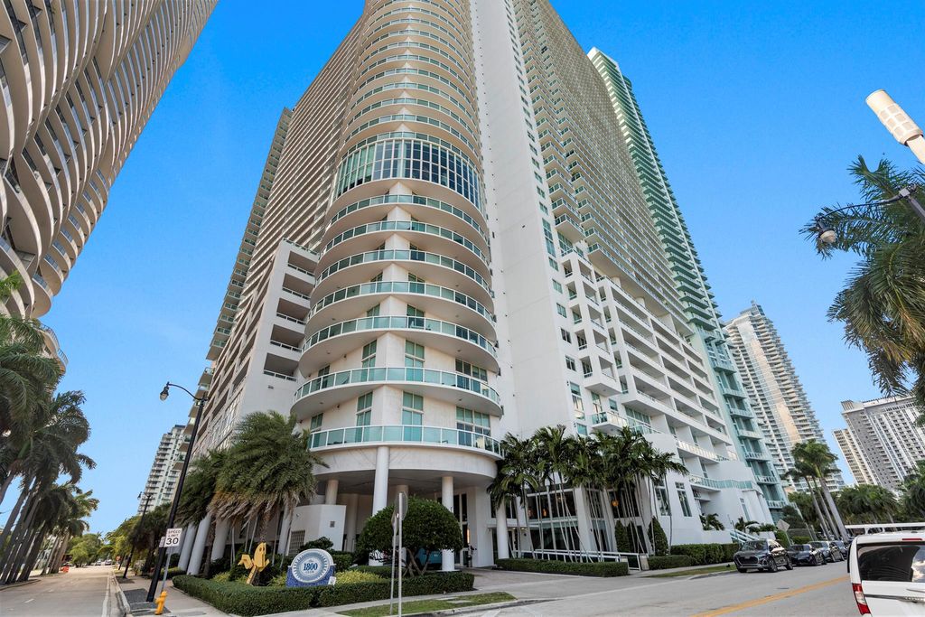1800 N Bayshore Drive 3802, Miami, FL 33132