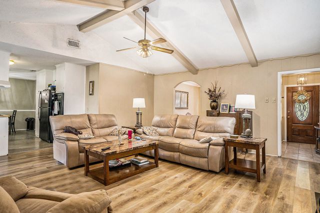 7332 Trimble Drive, Fort Worth, TX 76134