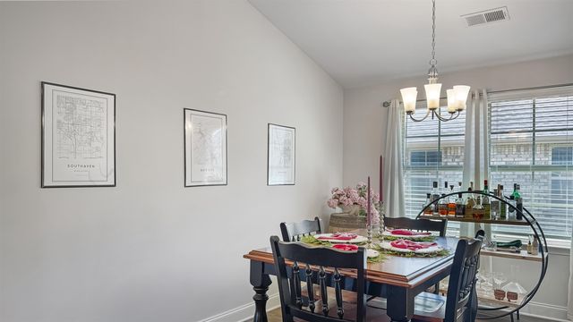 8741 KIMBERLY DAWN DR, Southaven, MS 38671