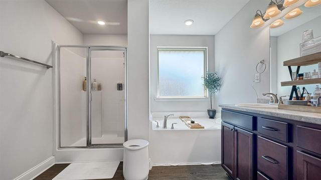 8741 KIMBERLY DAWN DR, Southaven, MS 38671