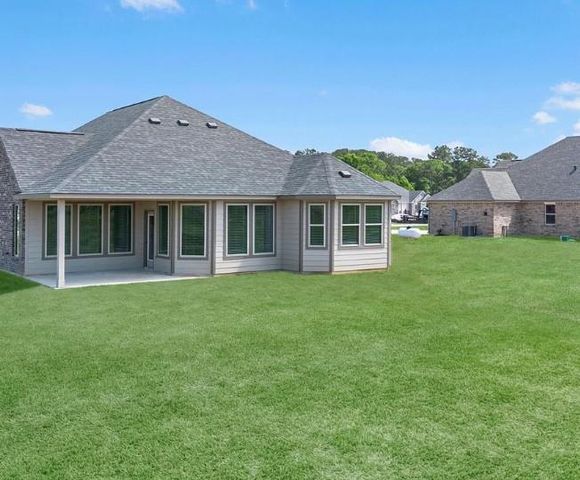 441 Barton Place Drive, Cleveland, TX 77327