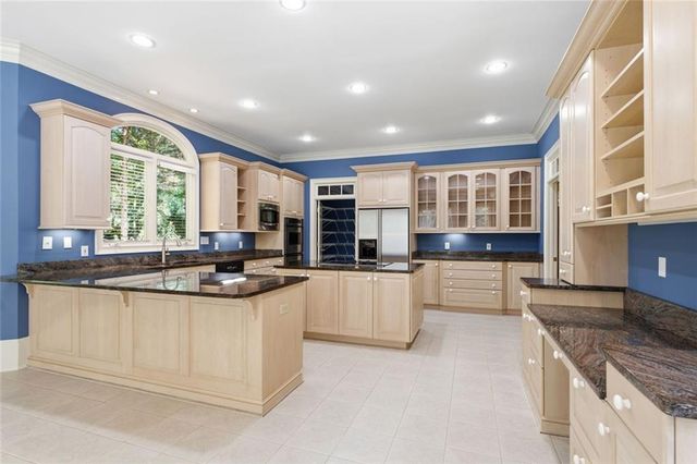 2030 Grande Loch, Roswell, GA 30075