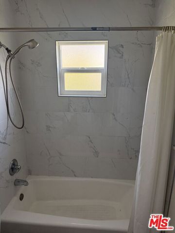 5315 Virginia Avenue, Los Angeles, CA 90029