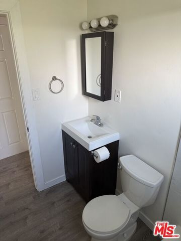 5315 Virginia Avenue, Los Angeles, CA 90029