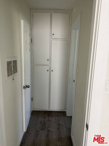 5315 Virginia Avenue, Los Angeles, CA 90029