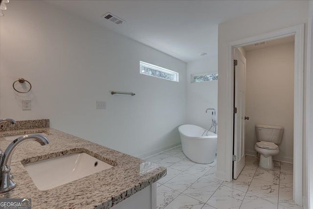 112 Roberts Rd, Locust Grove, GA 30248