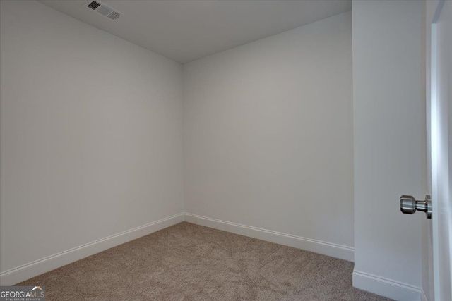 112 Roberts Rd, Locust Grove, GA 30248