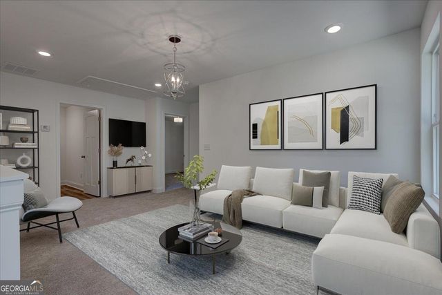 112 Roberts Rd, Locust Grove, GA 30248