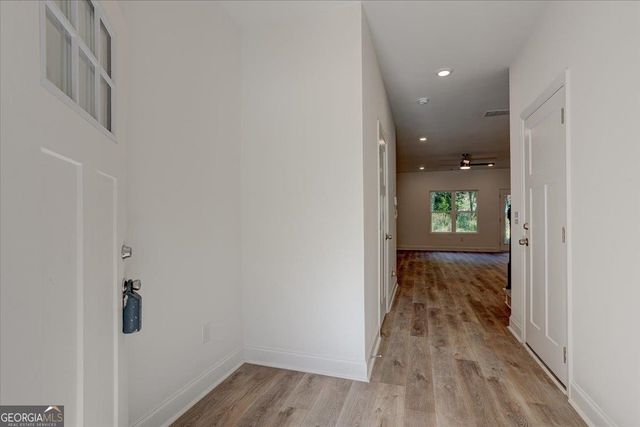 112 Roberts Rd, Locust Grove, GA 30248