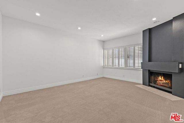 11636 Montana Avenue 107, Los Angeles, CA 90049