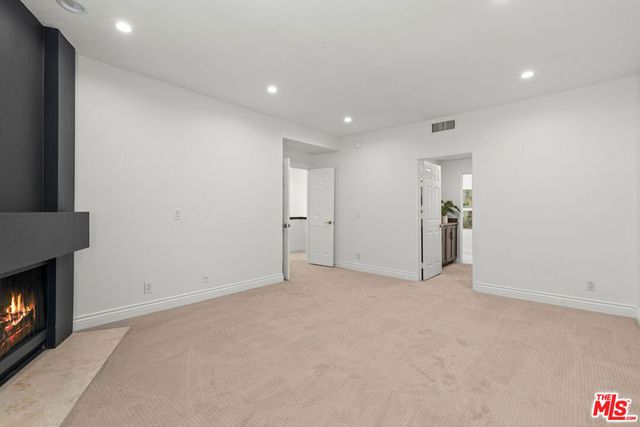 11636 Montana Avenue 107, Los Angeles, CA 90049