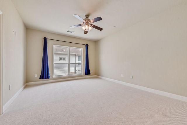 207 S Kealy Avenue, Lewisville, TX 75057