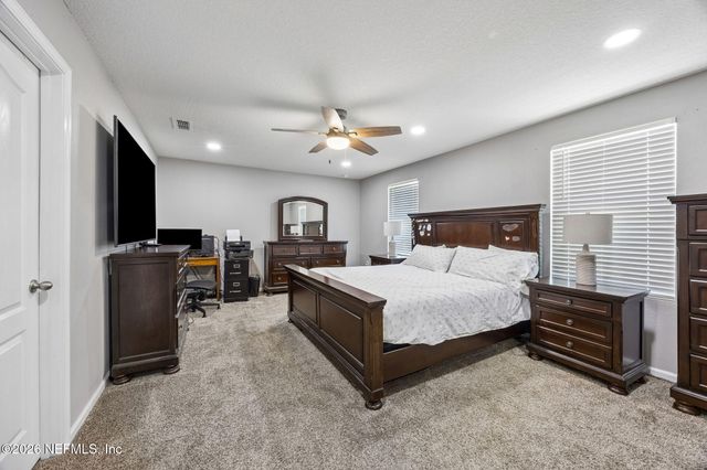 3553 DERBY FOREST Drive, Green Cove Springs, FL 32043