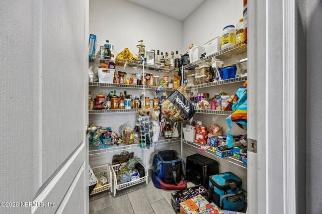 3553 DERBY FOREST Drive, Green Cove Springs, FL 32043