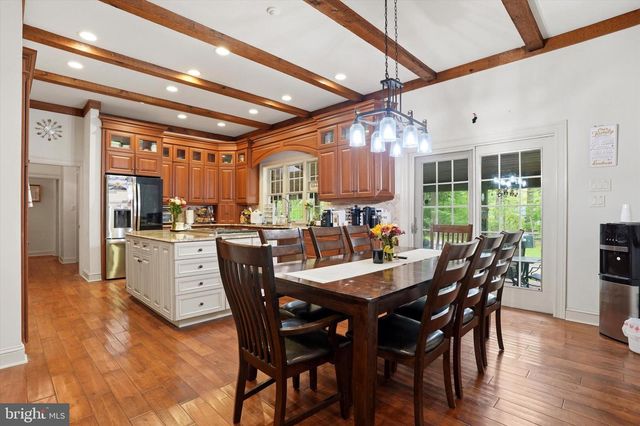 3745 BUCK RD, Huntingdon Valley, PA 19006
