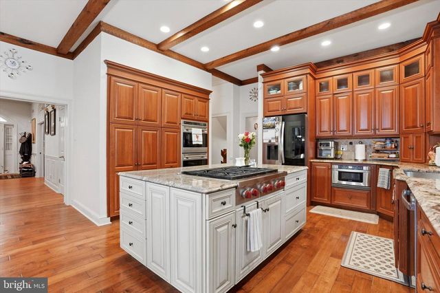 3745 BUCK RD, Huntingdon Valley, PA 19006