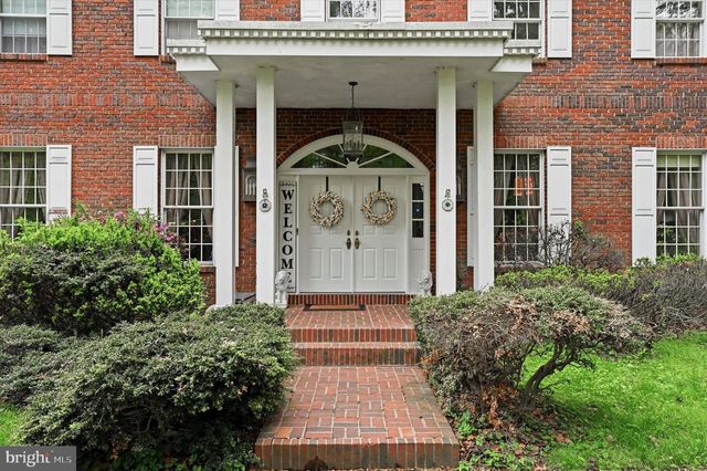 3745 BUCK RD, Huntingdon Valley, PA 19006