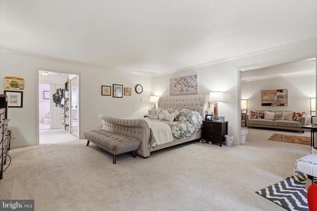 3745 BUCK RD, Huntingdon Valley, PA 19006