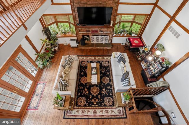 3745 BUCK RD, Huntingdon Valley, PA 19006