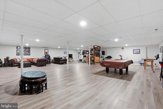3745 BUCK RD, Huntingdon Valley, PA 19006