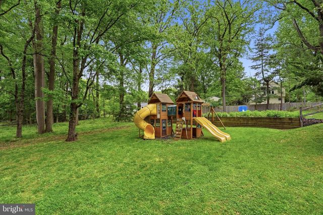 3745 BUCK RD, Huntingdon Valley, PA 19006