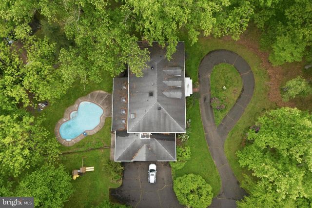 3745 BUCK RD, Huntingdon Valley, PA 19006