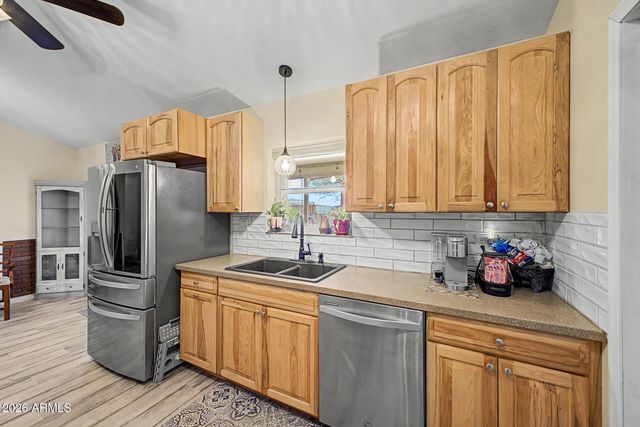 35037 W SOUTH MOUNTAIN Avenue, Tonopah, AZ 85354